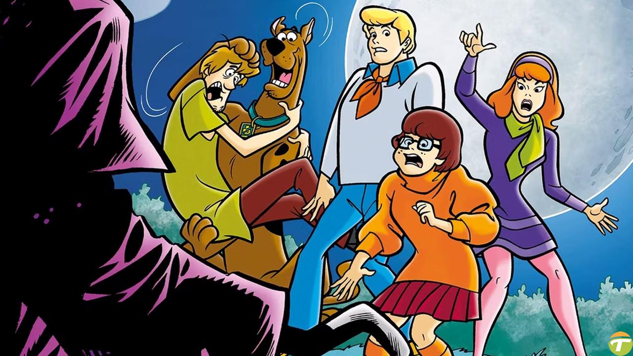 sabahlari erkenden uyanip televizyon basina gecmemize neden olan cizgi sinema scooby doo hakkinda birinci