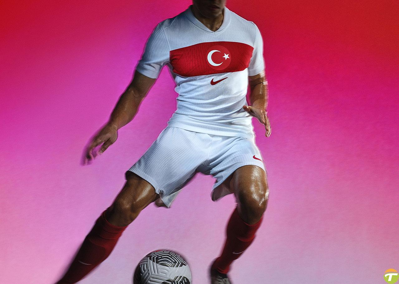 yapay zek turk ulusal futbol kadrosu icin alternatif formalar tasarladi keske bu turlu olsaydi 7gSmDU2z