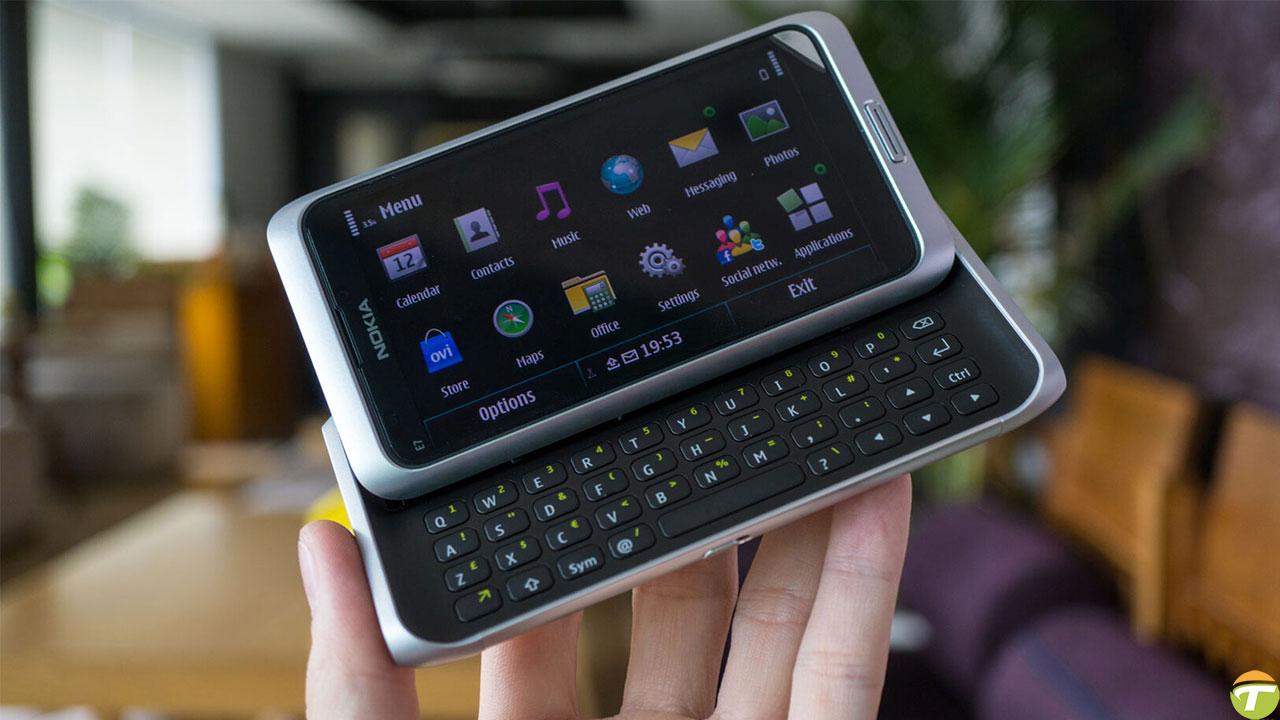 farkli klavye dizayniyla akillara kazinan nokia e7nin artik kulaklara latife uzere gelen ozellikleri 0 yc2TZDYX